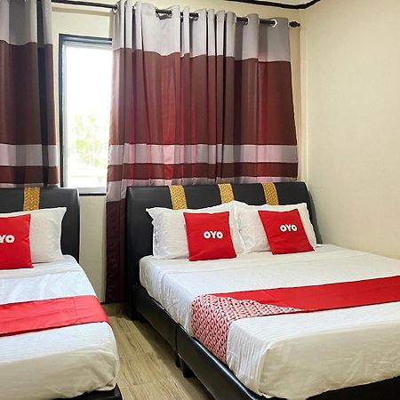 Oyo 90205 Bayu Sintok Motel تشانغلن المظهر الخارجي الصورة